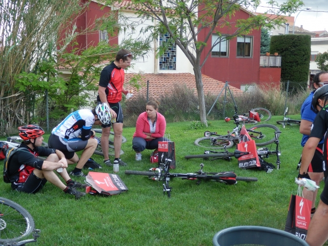 Preparando las bicis